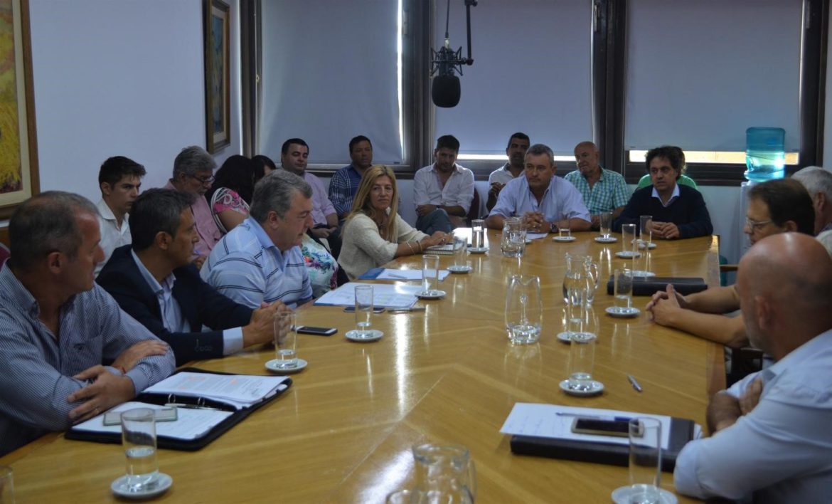 Diputados: se conformaron comisiones y el jueves hay plenario por los agroquímicos