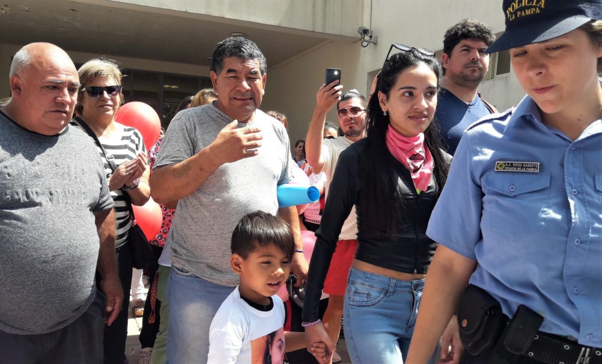 Nadia, luego de la golpiza y 52 días de internación, volvió a su casa