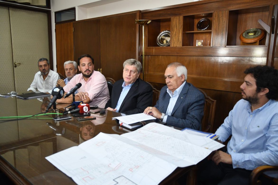 Ziliotto anunció que repavimentarán las 140 cuadras del centro de Santa Rosa