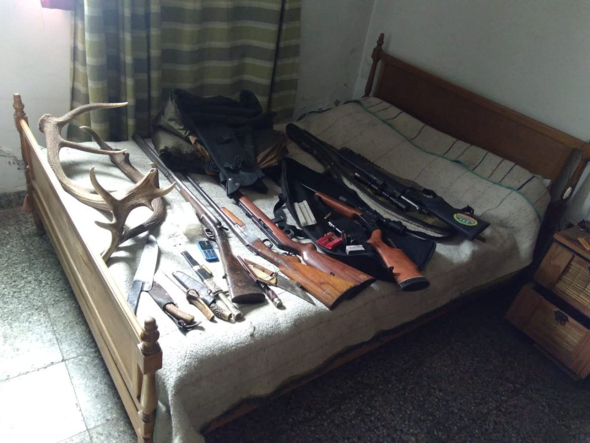 Un empleado de Vialidad, detenido en Telén por caza furtiva