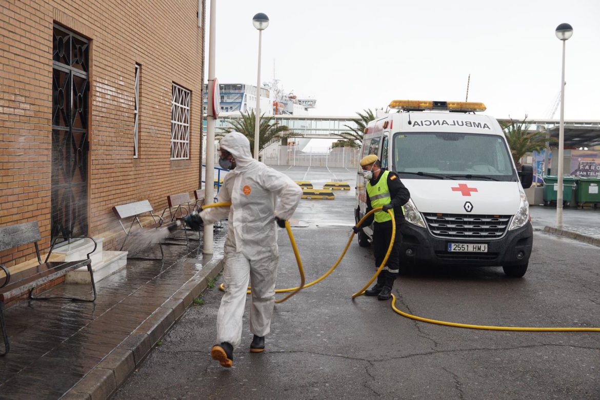 Coronavirus en España: en un día 809 muertes, aunque se reducen