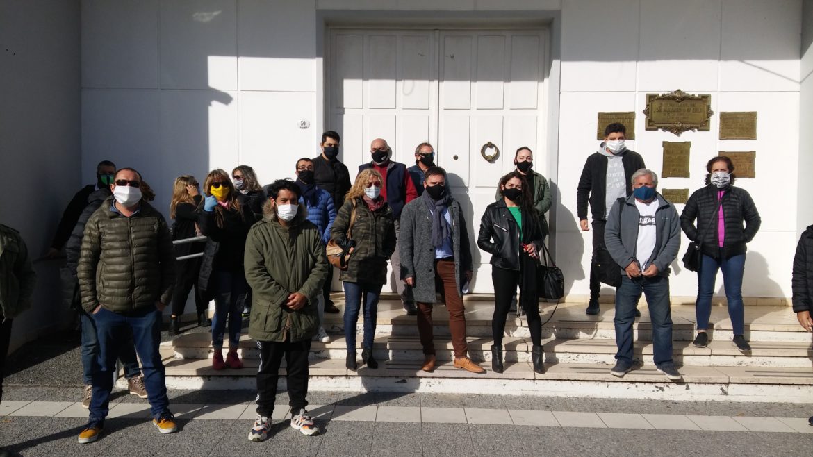 Comerciantes autoconvocados le pidieron a Di Nápoli abrir de 9 a 1 7
