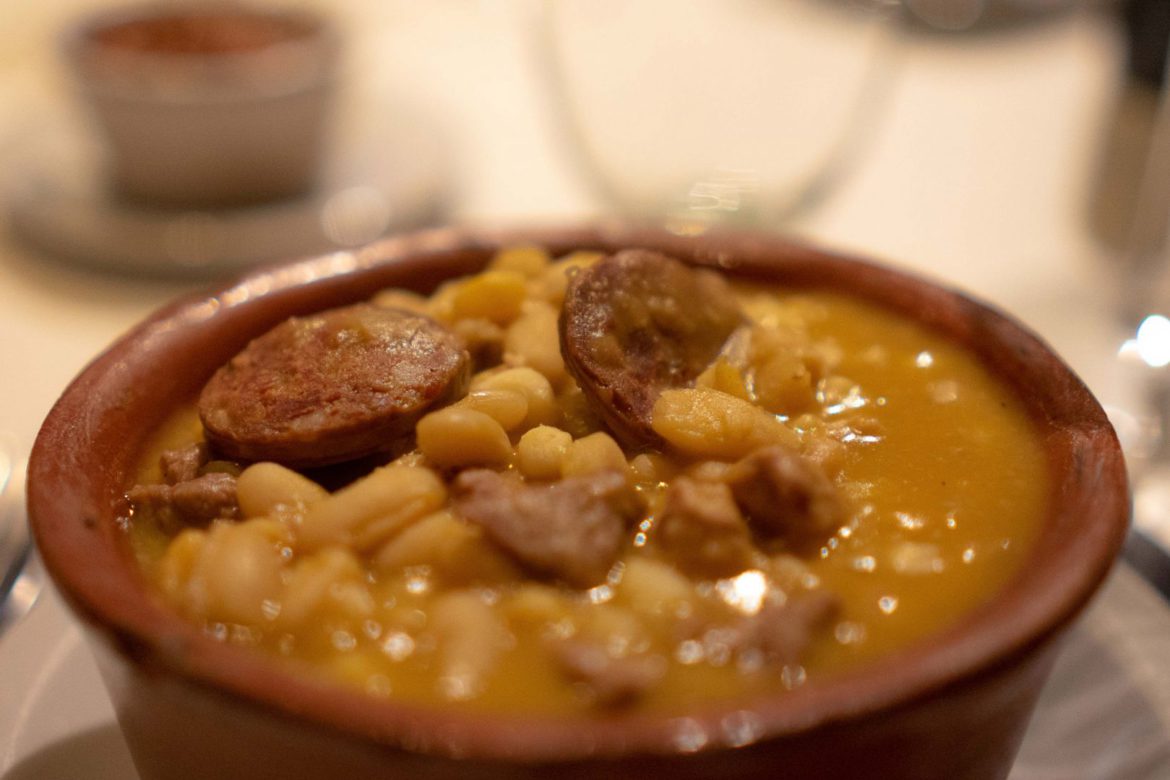 Cuál es el origen del locro, el plato patrio por excelencia