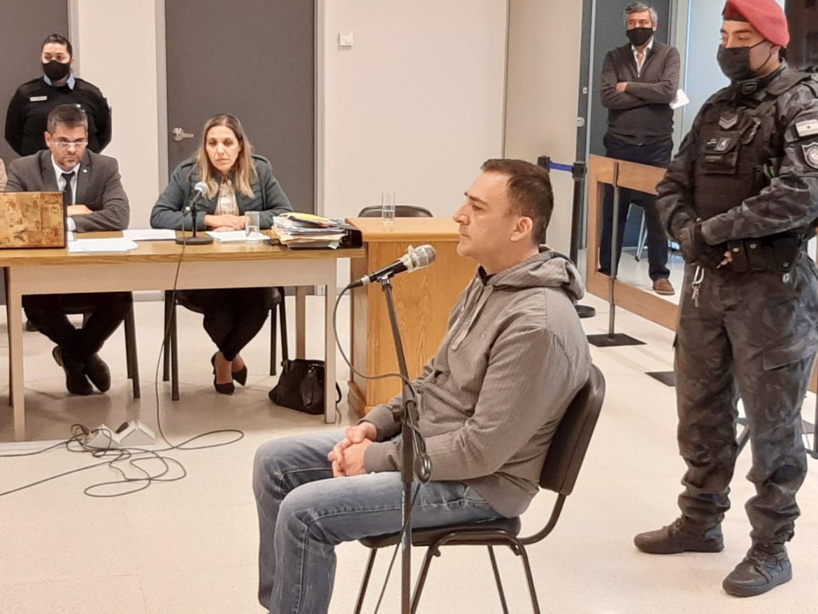 Los acusados por el asesinato de la docente Felisa Acevedo eligieron el silencio