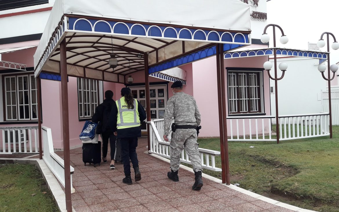 Ya volvieron 6100 pampeanos y el gobernador dice que aún hay una demanda sostenida