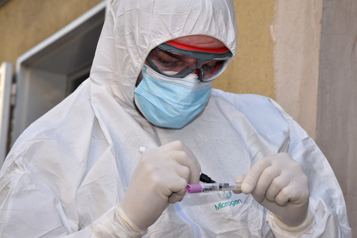 Confirmaron que una detenida en la comisaría Sexta tiene coronavirus
