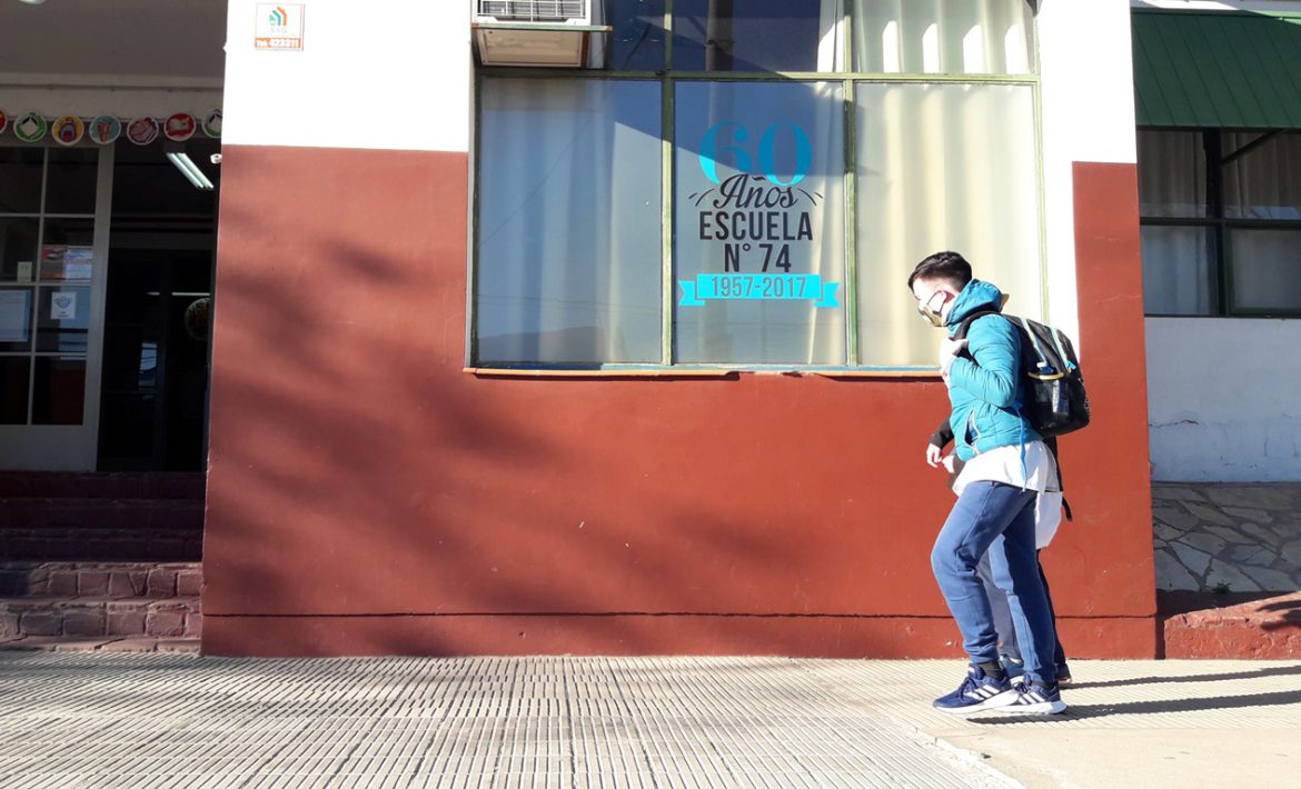 Covid: Utelpa pide suspender las clases presenciales desde este lunes