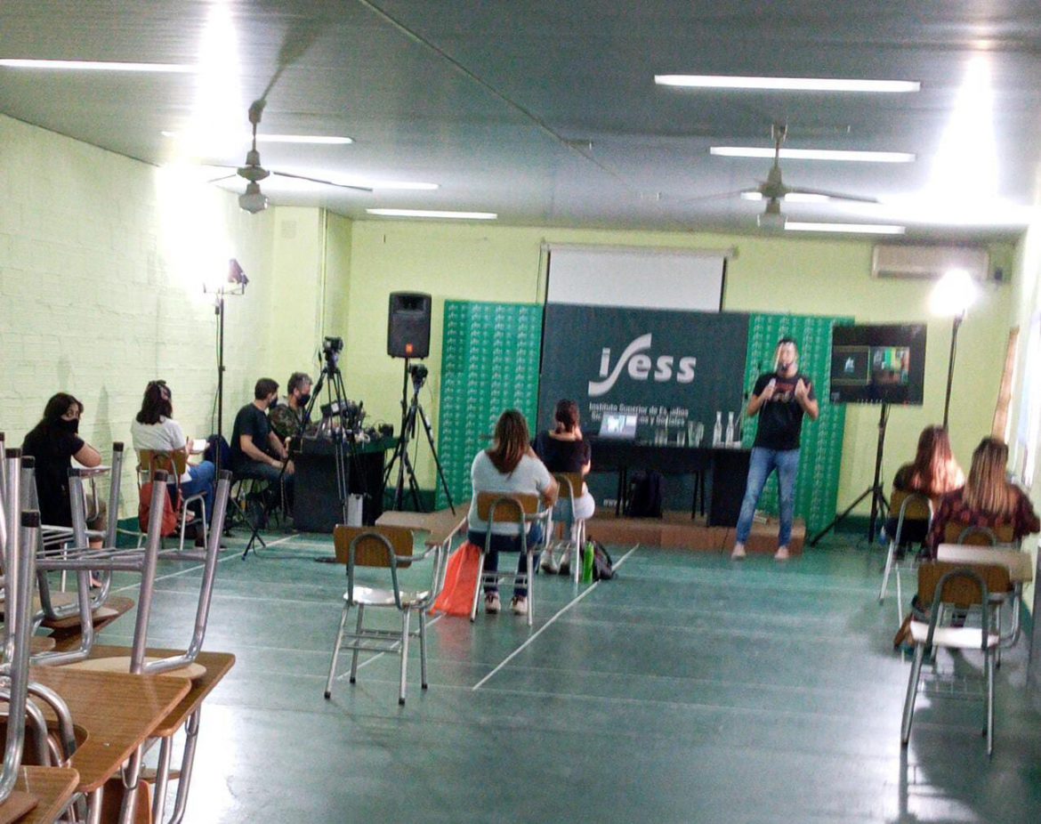 El ISESS inició clases presenciales