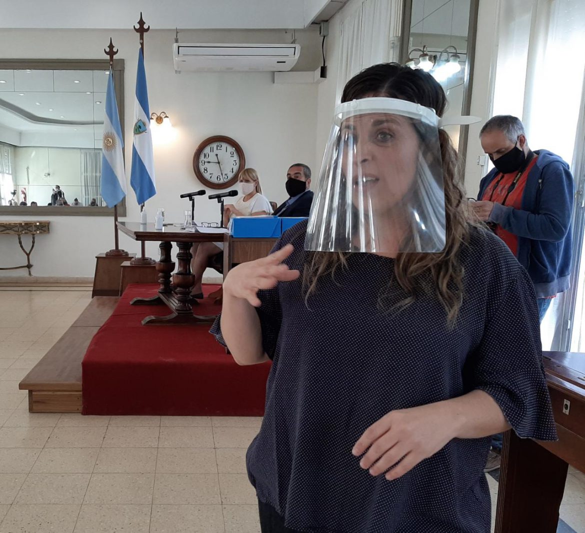 El concejo deliberante aprobó la lengua de señas en actos públicos de Santa Rosa