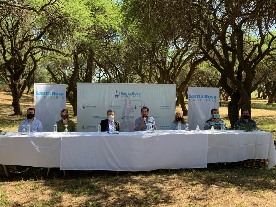 Entregaron créditos de Economía Social en Santa Rosa