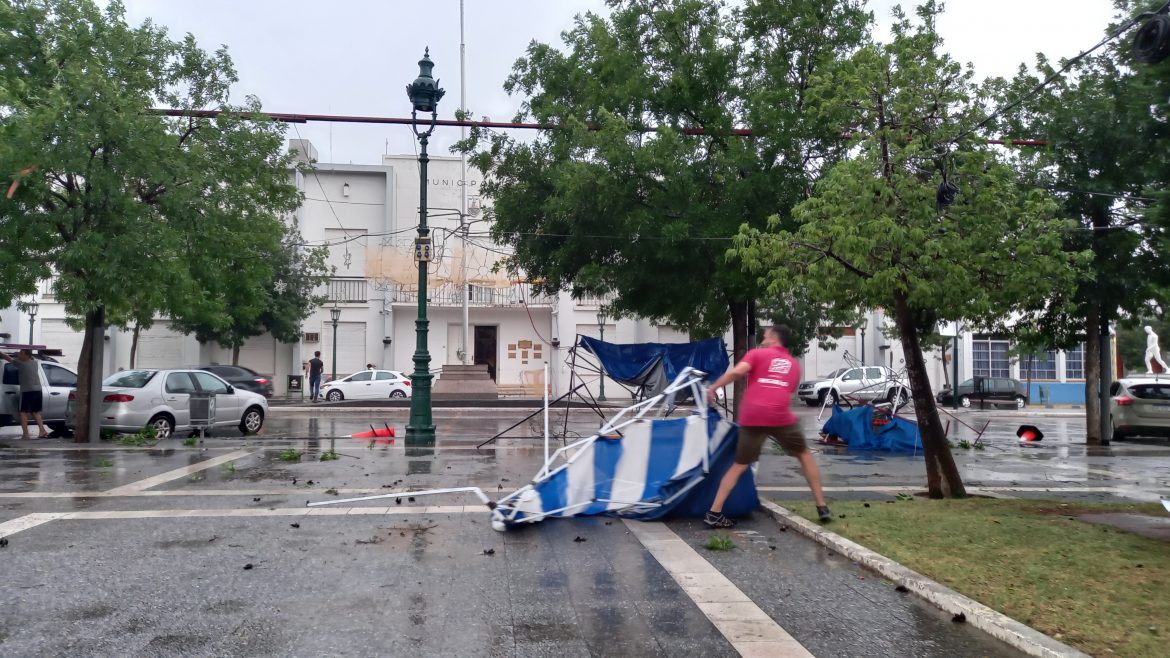 Fuerte viento y destrozos en casi toda La Pampa