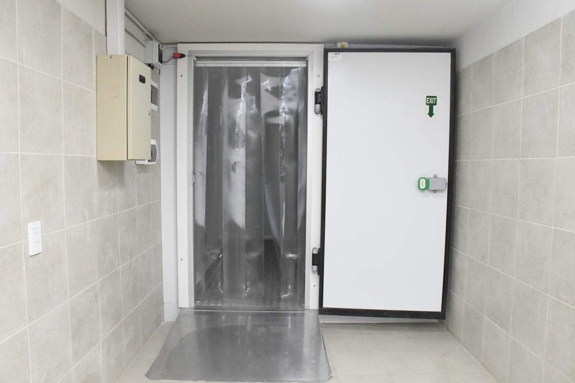 Ya están instaladas las cámaras de frío en el Molas para la vacuna contra el covid