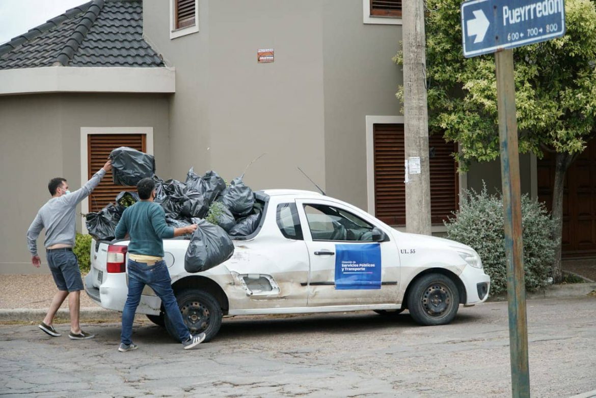 Este miércoles cobran los municipales de Santa Rosa