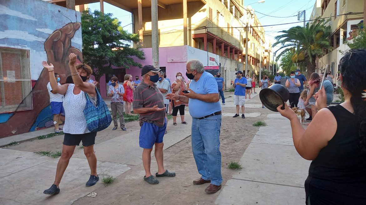 Barrio Río Atuel: aplaudida porque están desde hace seis 6 días sin agua