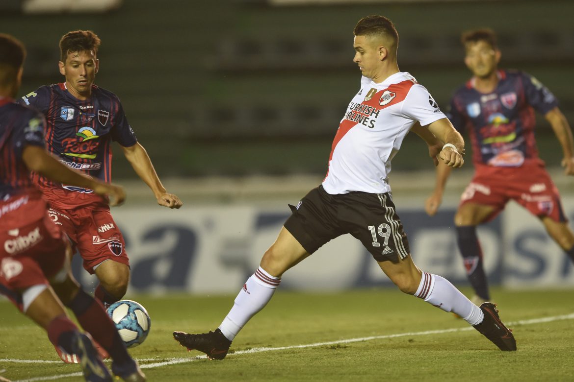 River hizo pesar la jerarquía y avanzó en la Copa Argentina