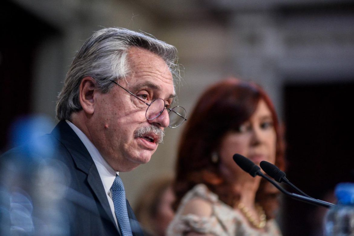 Alberto anunció que denunciará penalmente a Macri por el acuerdo con el FMI