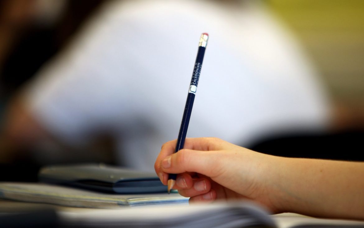 Becas provinciales: el 31 de marzo finaliza el período de inscripción y renovación