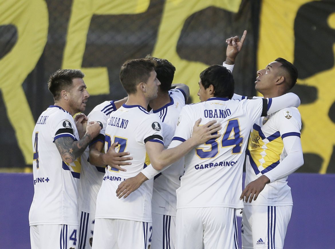 Boca le ganó a The Strongest en la altura de La Paz