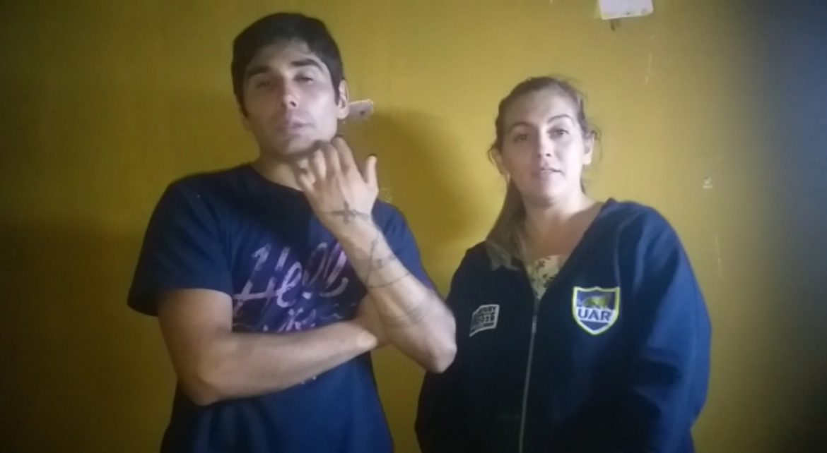 Una  familia de Anguil ocupó una casa y pide ayuda