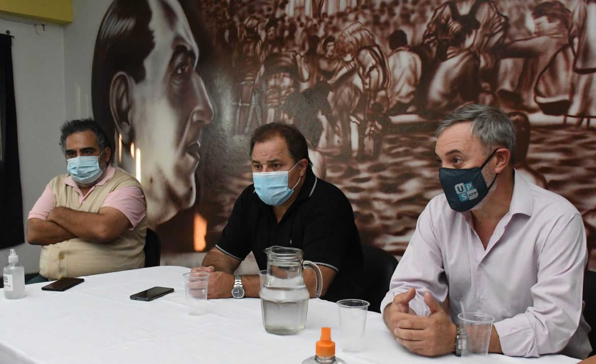 La Provincia dice que “en lo inmediato” no habrá cambios de horarios para los gastronómicos