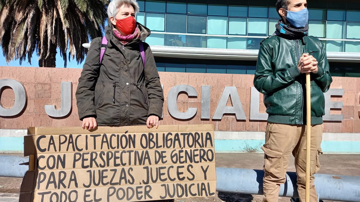 En Pico, otro hombre que manoseó a su nieta fue condenado pero no irá a la cárcel
