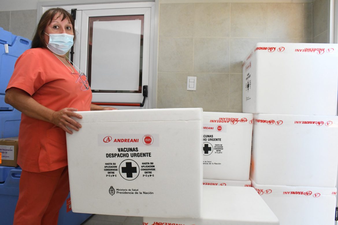 La Pampa recibió 5400 dosis más y habilitó la vacunación a otro grupo de mayores de 45 años