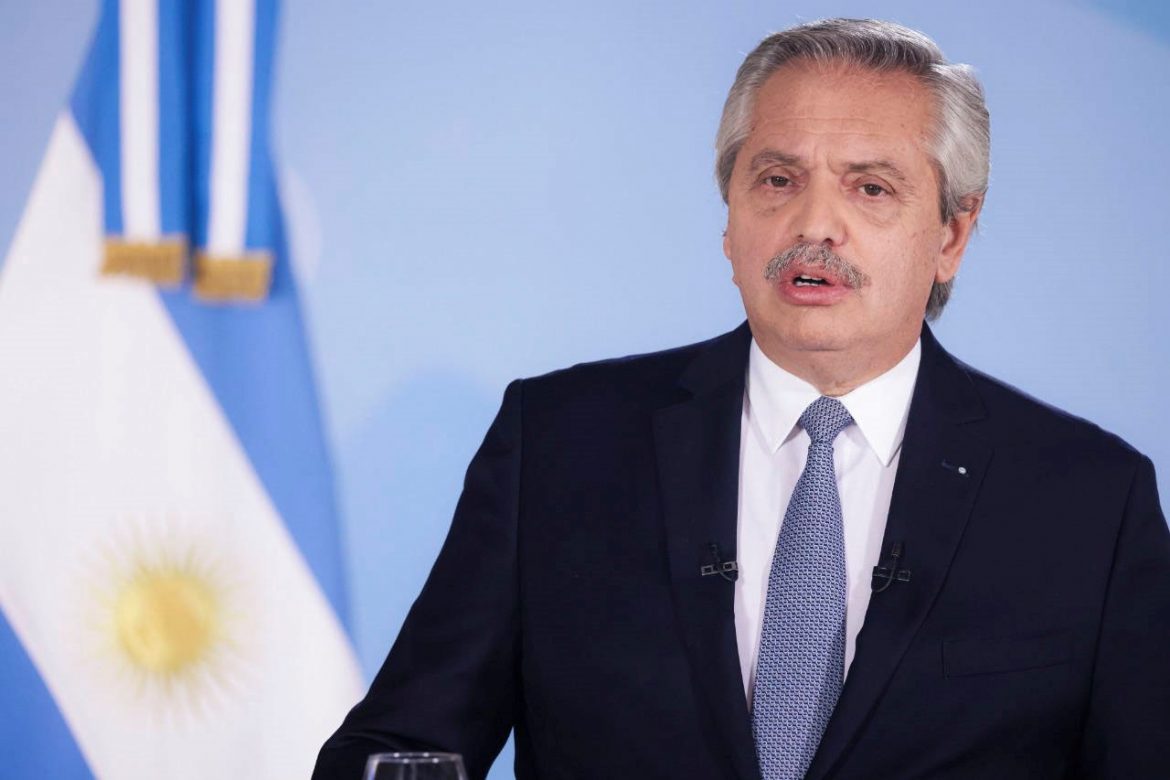 El presidente decreta un confinamiento total y La Pampa adhiere