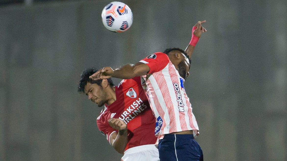 Empate agónico de River en Barranquilla contra Junior