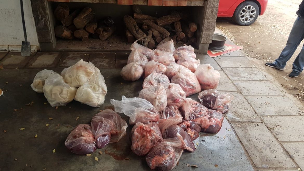 Demoran a un hombre que vendía ilegalmente carne y achuras en Santa Rosa