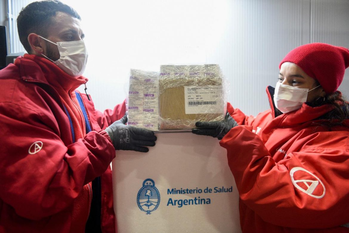 Llegaron 7100 dosis de la vacuna AstraZeneca a la provincia