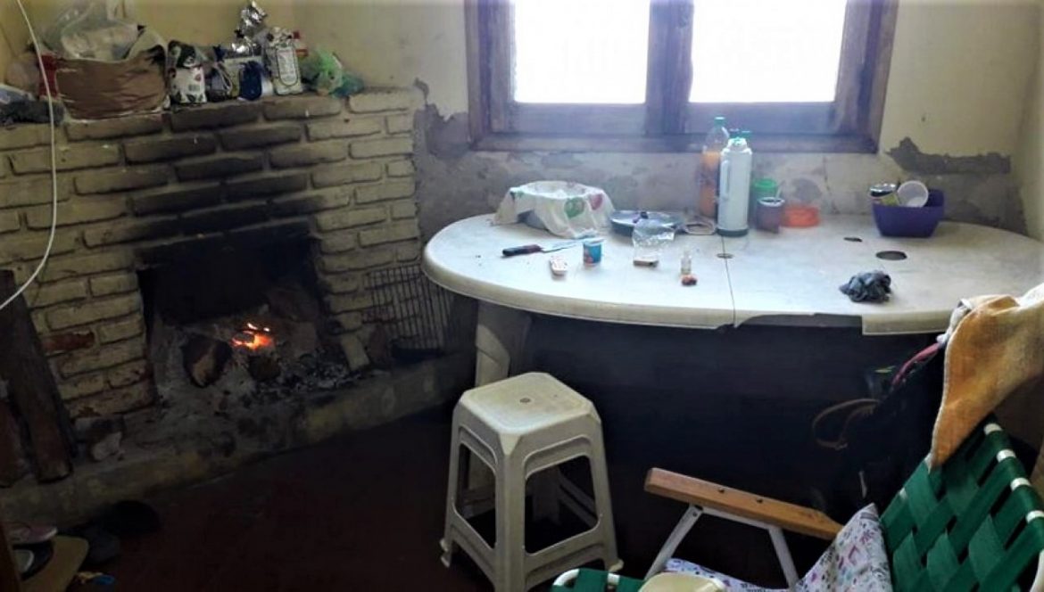 Rescatan a dos familias de un campo en Quemú: denuncian que eran explotadas laboralmente