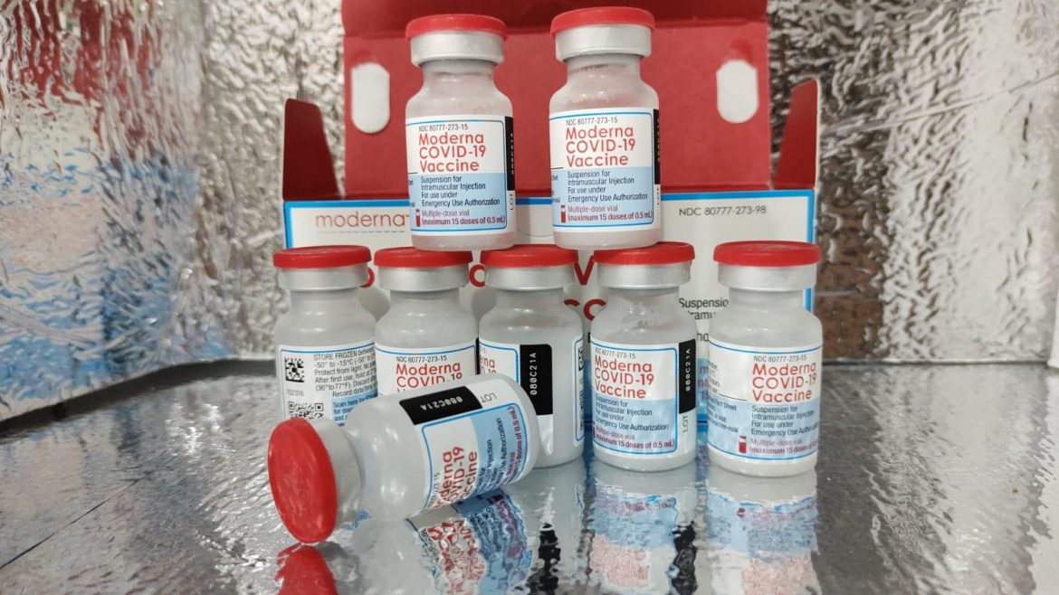 Covid: llegaron otras 12.200 dosis de Moderna a La Pampa