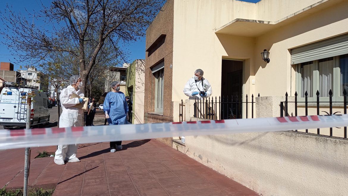 Lo encontró golpeado y en grave estado una empleada: investigan violento robo a un hombre en Santa Rosa