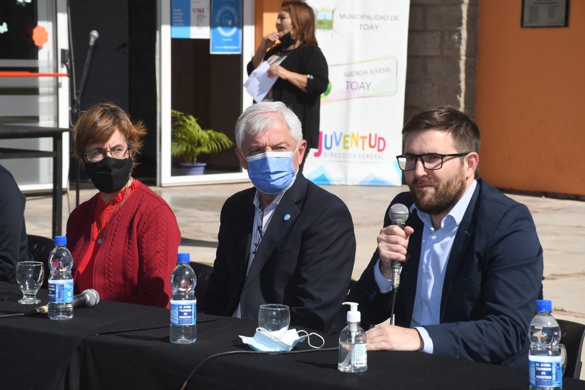 Curciarello: «Ellos venden espejitos de colores y nosotros generamos inclusión»