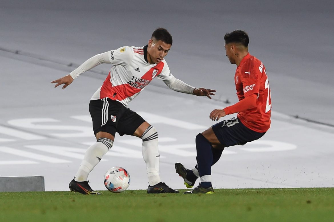 Independiente igualó con River y desperdició la posibilidad de quedar como único líder