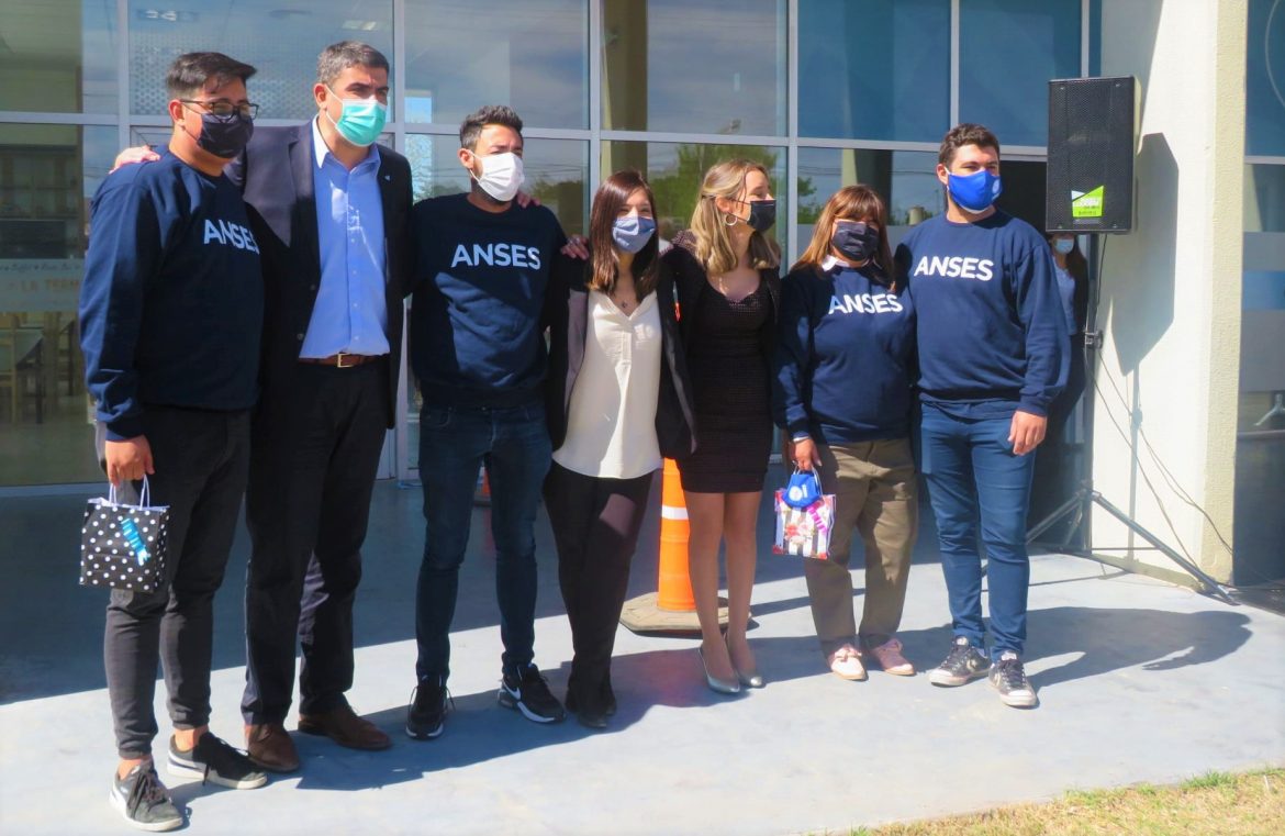 Se inauguró una oficina de Anses en 25 de Mayo