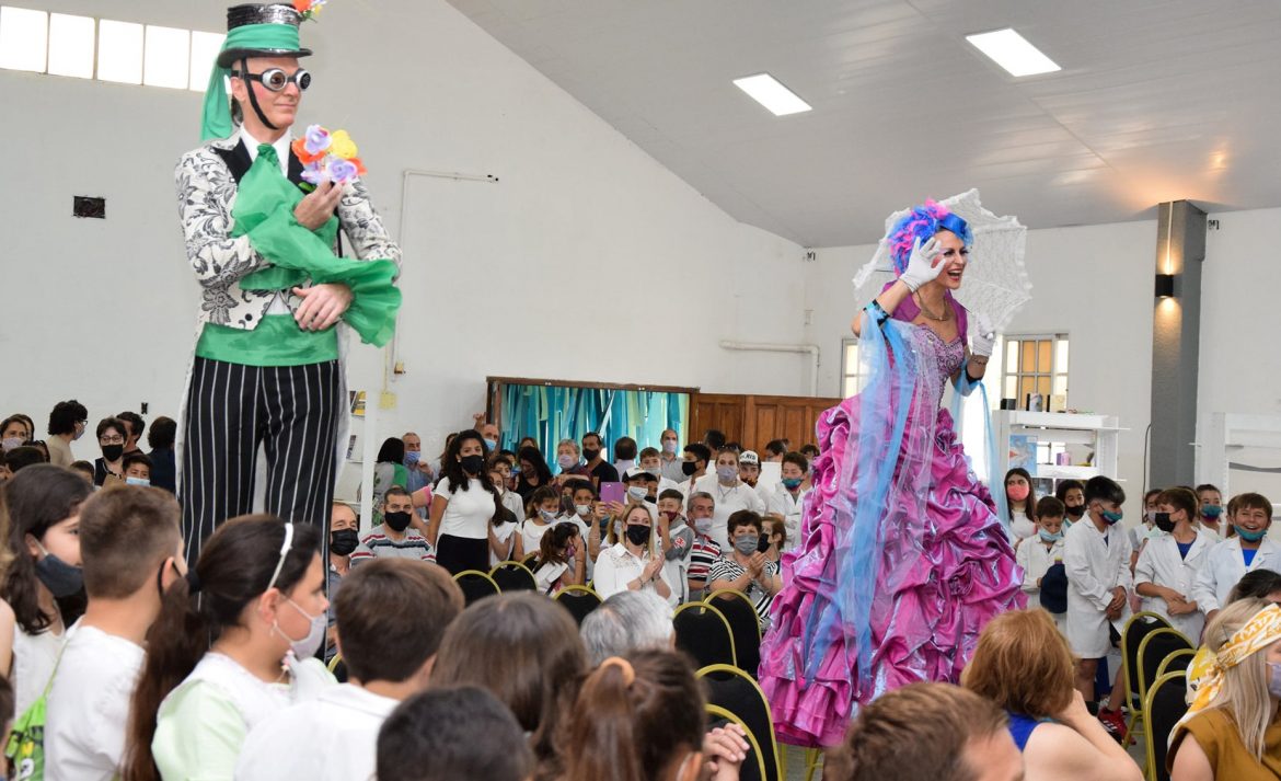 En Lonquimay arrancó la V Feria Provincial del Libro