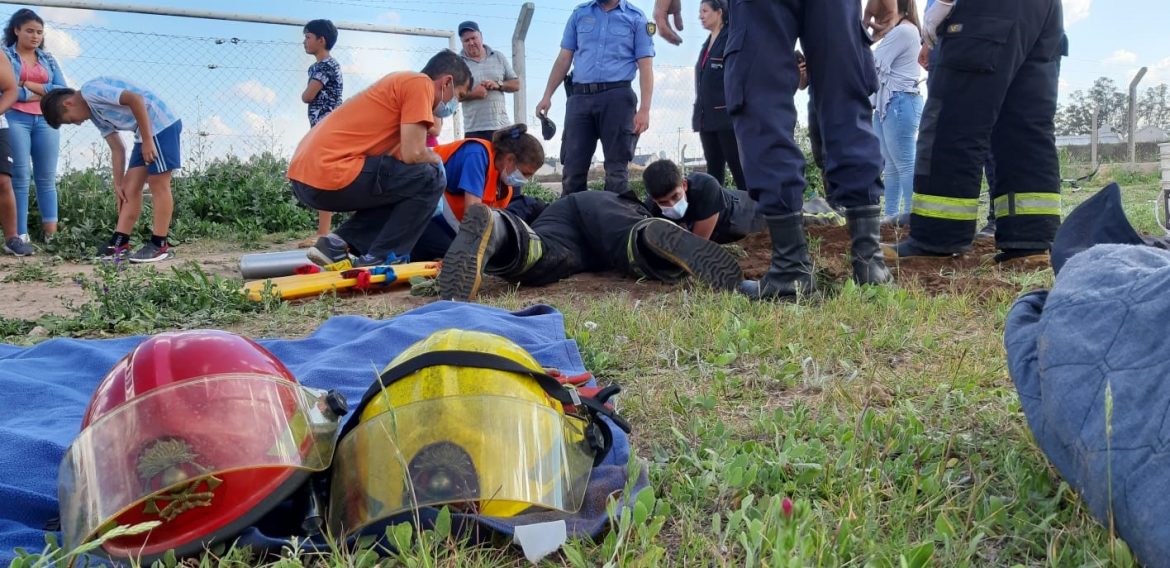 Pico: un nene cayó a un pozo y debió ser rescatado por bomberos