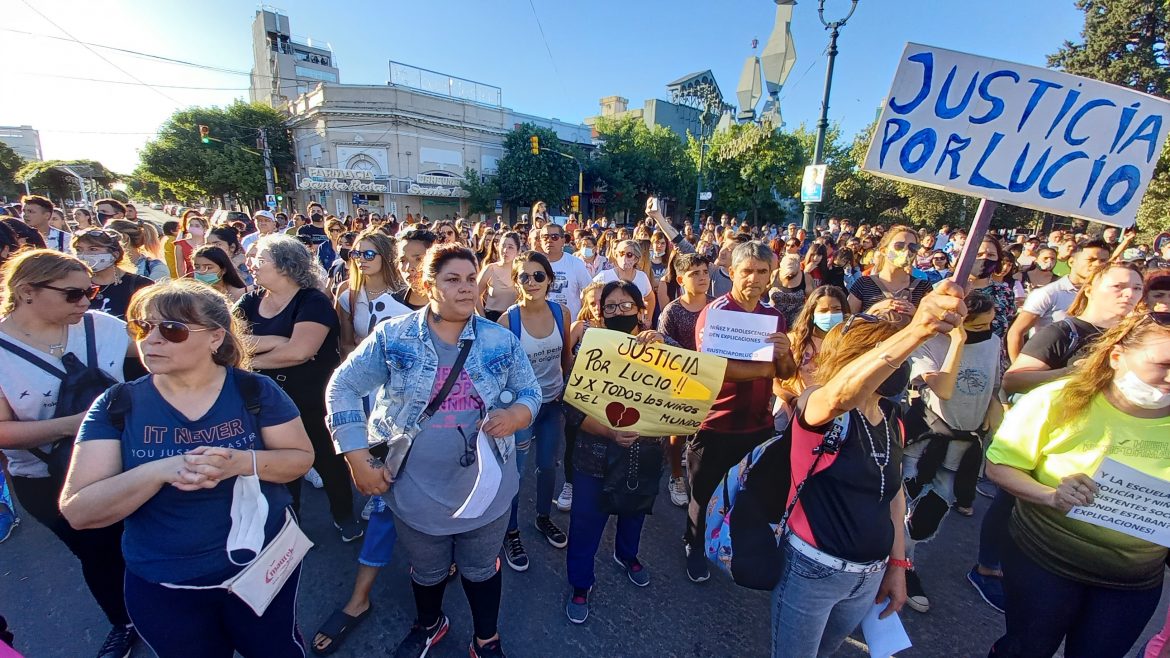 En Santa Rosa y Pico cientos de personas salieron a pedir justicia por Lucio
