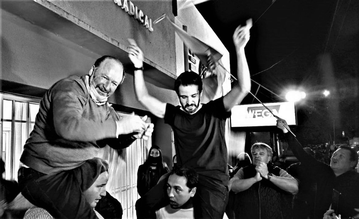 Juntos busca dar el batacazo y cortar el invicto que tiene el PJ desde hace 36 años