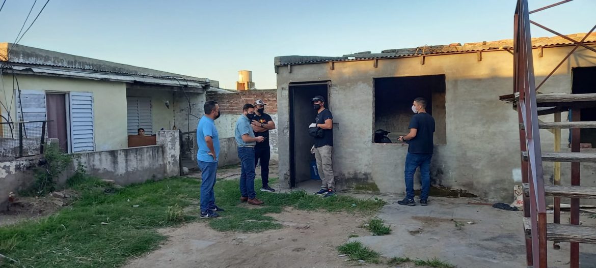 Cayó el autor de tres arrebatos y un robo de 2.100 dólares en una vivienda