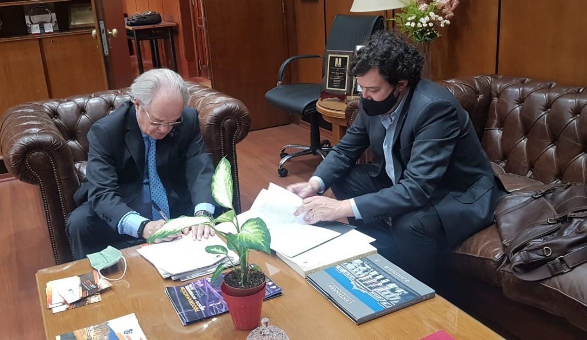 Llegan fondos para proyectos de investigación de la Facultad de Ciencias Económicas y Jurídicas
