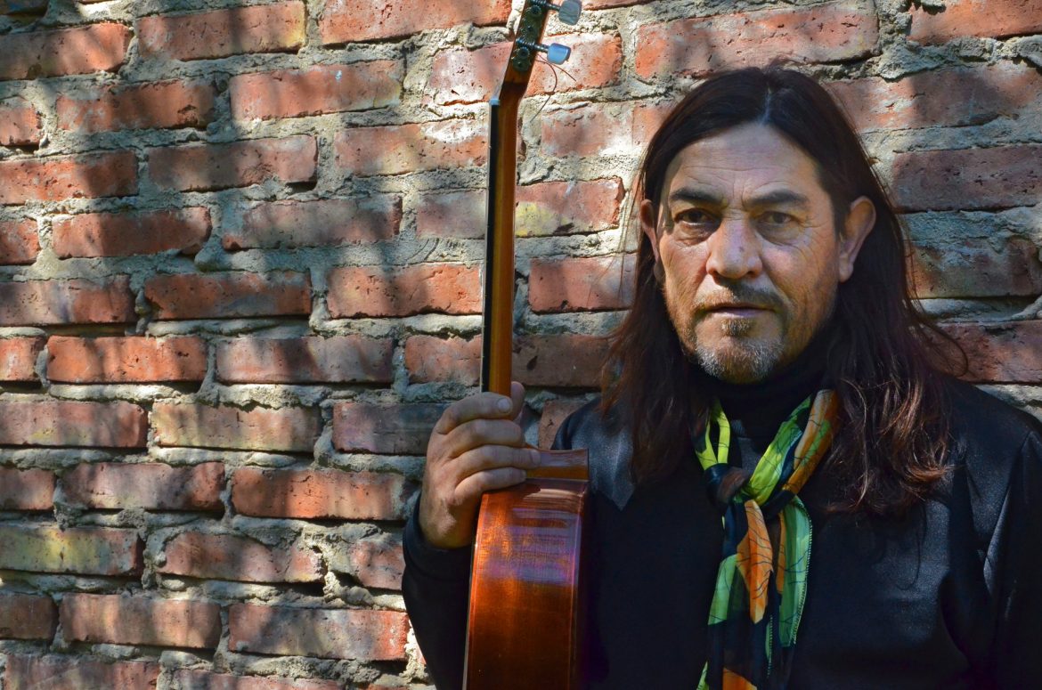 Murió el cantautor Alberto «Fueguito» Acosta