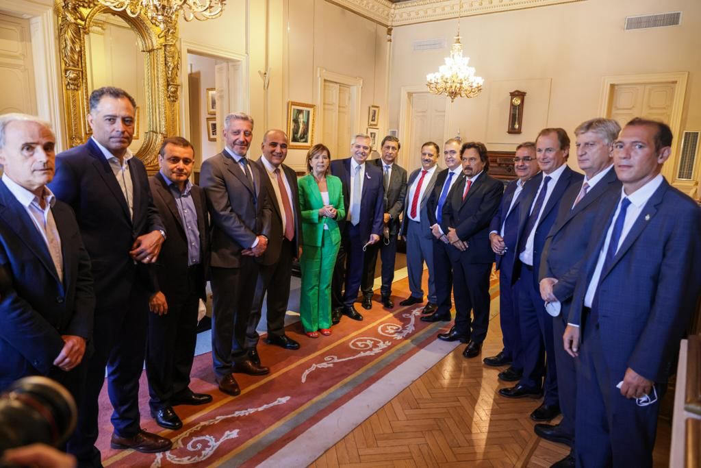 Alberto recibió el respaldo de Ziliotto y otros gobernadores para el acuerdo con el FMI