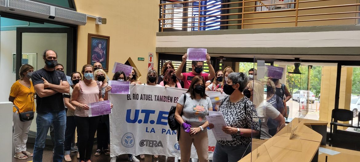 Utelpa pidió que la Legislatura “intervenga” en el conflicto con ginecólogos