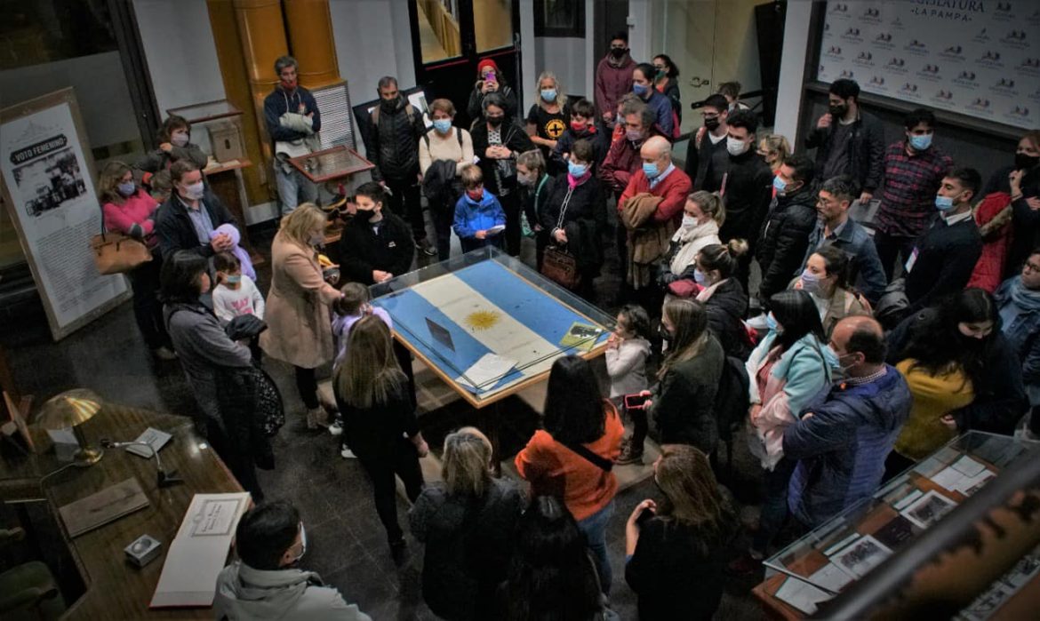 Con gran concurrencia, “La Noche de los Museos” abrió los festejos de los 130 años de Santa Rosa