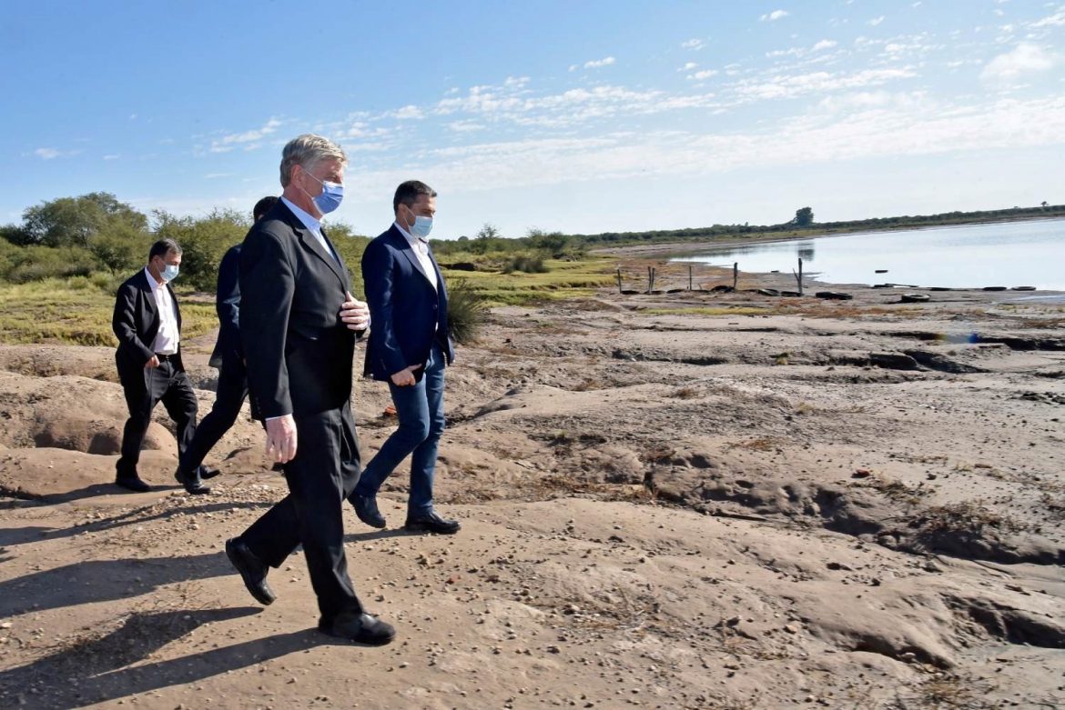 Provincia cedió a San Martín 100 hectáreas para el desarrollo turístico de una laguna