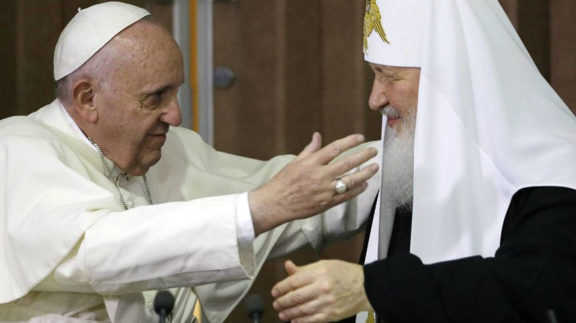 “No se convierta en monaguillo de Putin”: la crítica del papa Francisco al patriarca Cirilo por la guerra en Ucrania