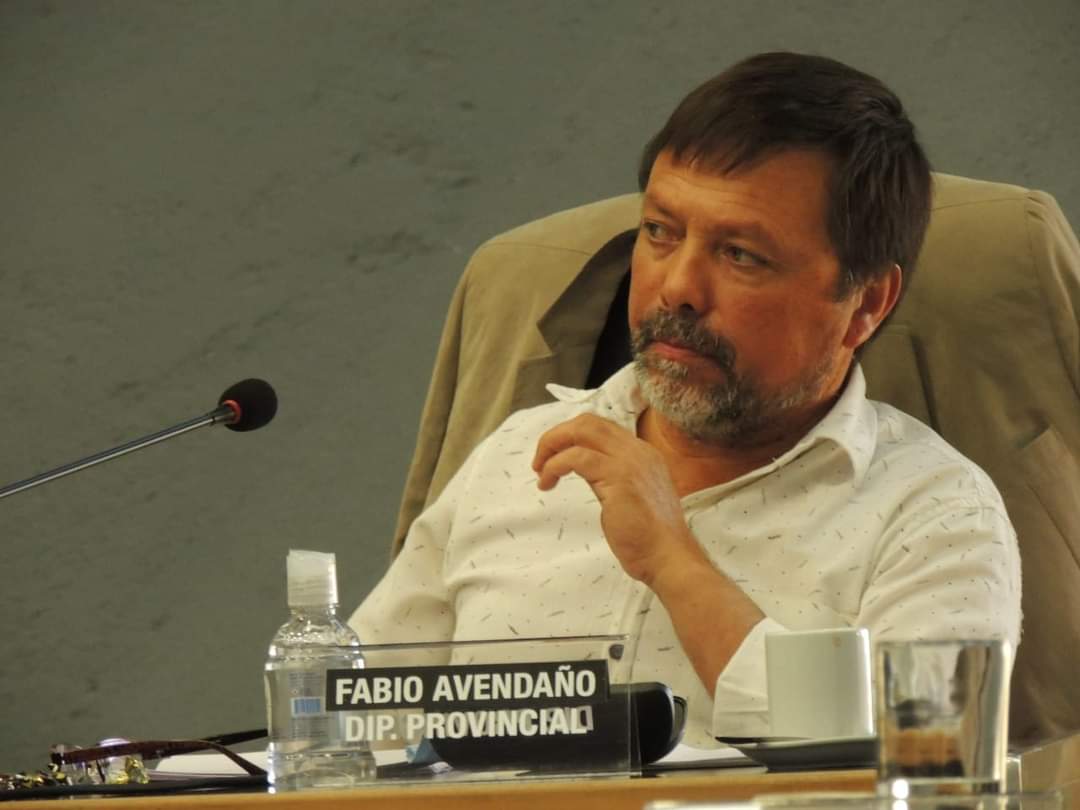 “Tapera” Avendaño pidió estar en la discusión de listas, bancó a Ziliotto-Mayoral y le reclamó “apertura” a Di Nápoli