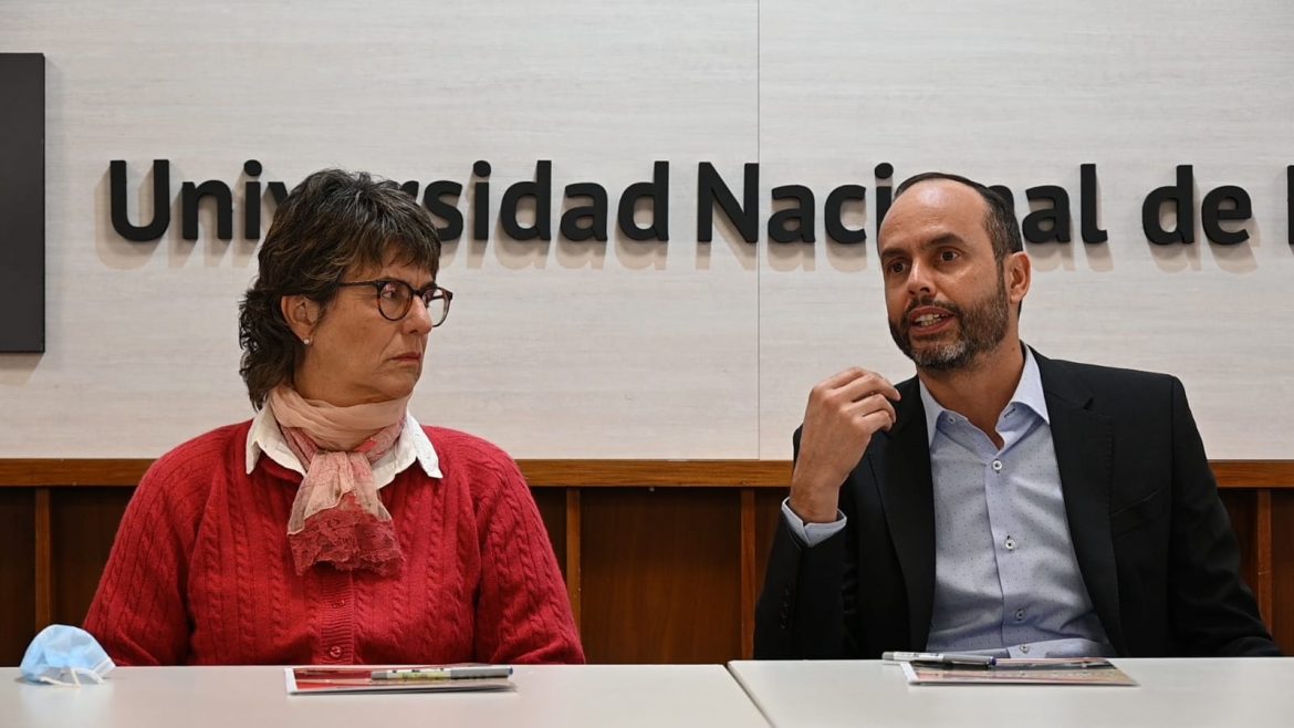 La Unlpam y Amusim firmaron convenio para brindar descuentos a la comunidad universitaria